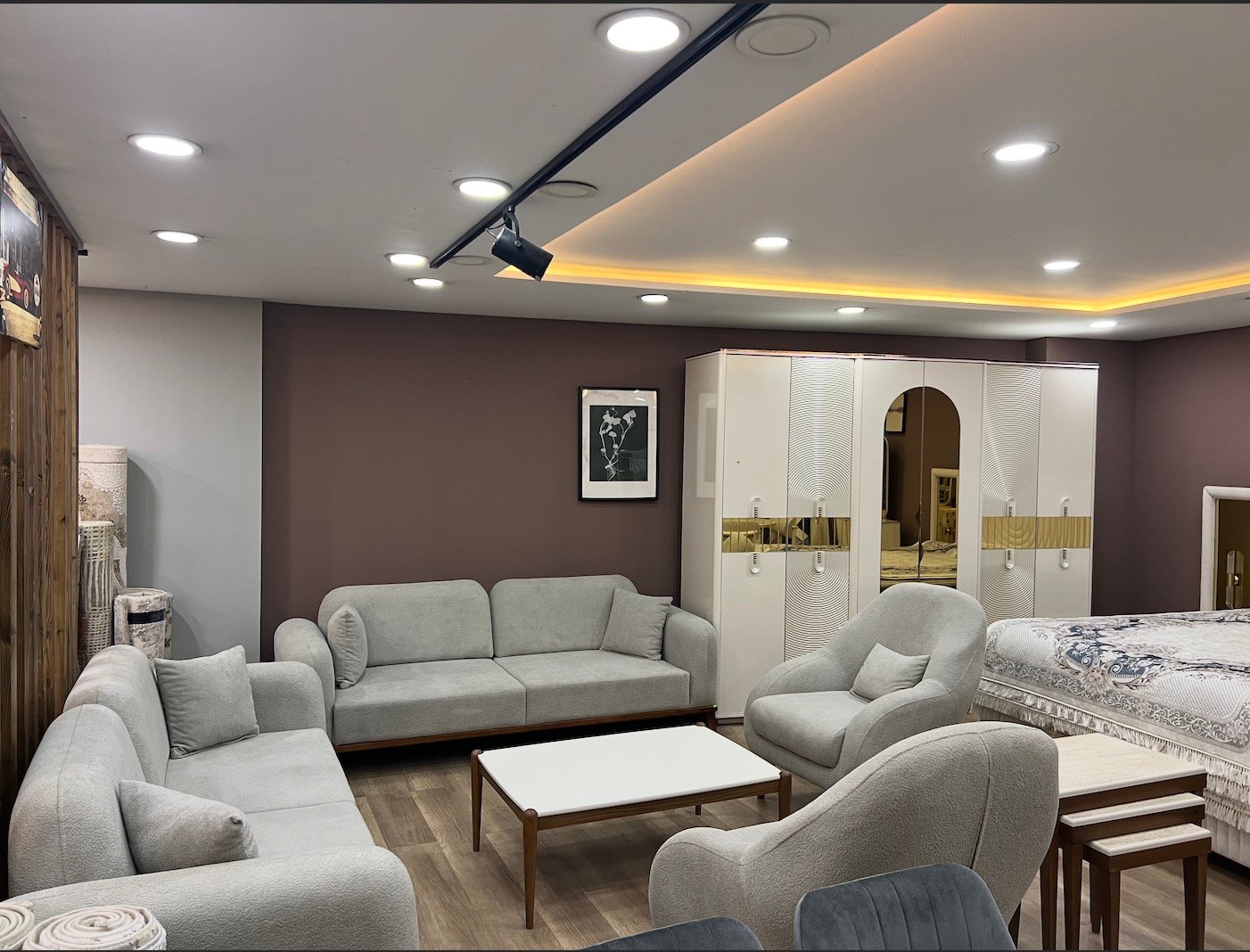 Showroom Detay Kare 4
